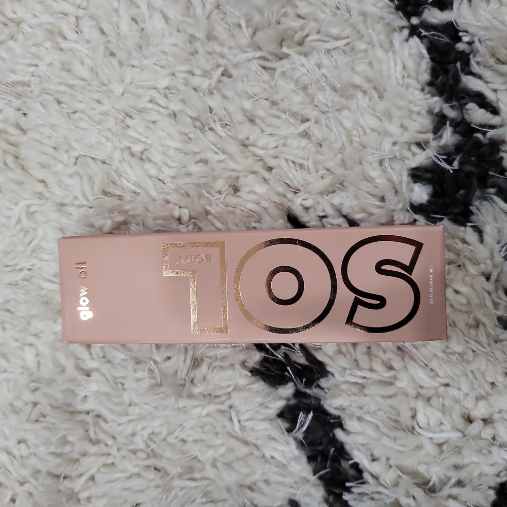 sol body glow oil
